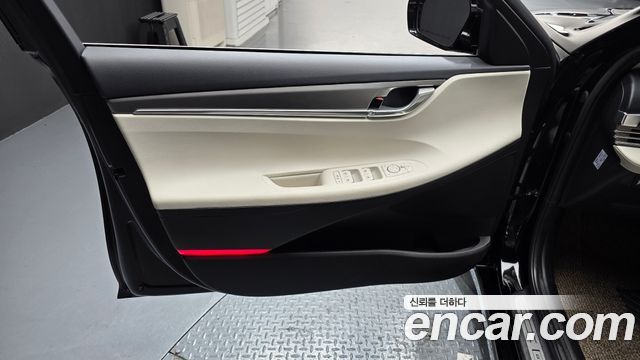 Hyundai Grandeur 2023 — photo 14