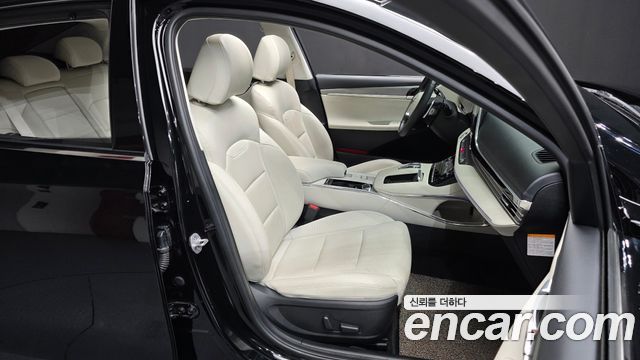 Hyundai Grandeur 2023 — photo 16