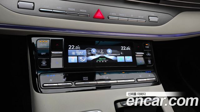 Hyundai Grandeur 2023 — photo 32