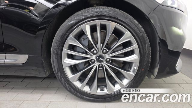 Kia K9 2023 — photo 7