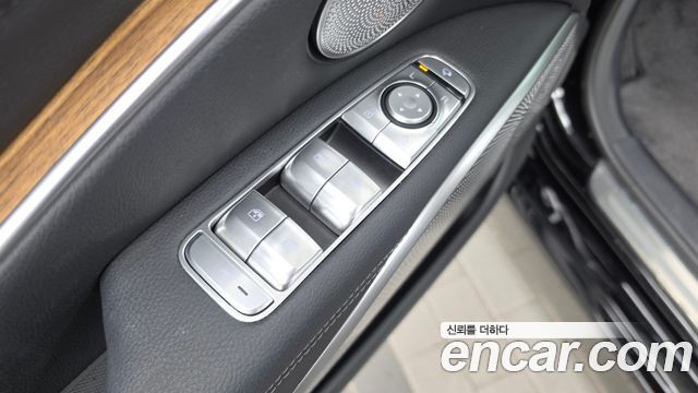 Kia K9 2023 — photo 28