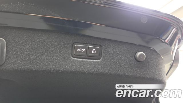 Kia K9 2023 — photo 32