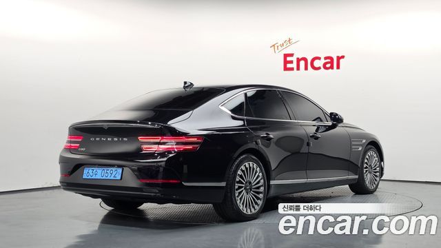 Genesis G80 2022 — photo 2