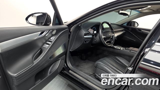 Genesis G80 2022 — photo 13