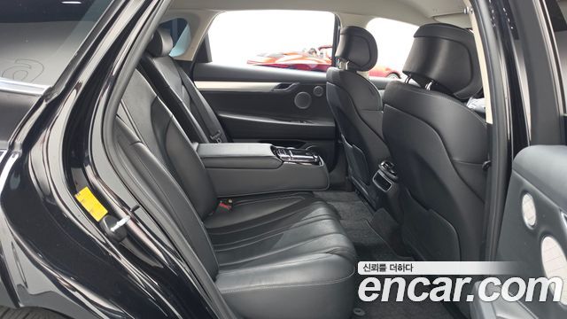 Genesis G80 2022 — photo 17