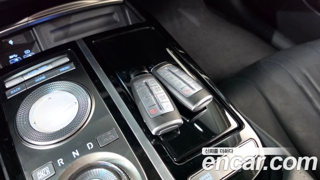 Genesis G80 2022 — photo 21