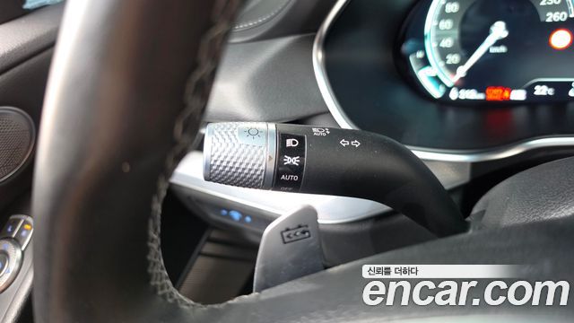 Genesis G80 2022 — photo 25