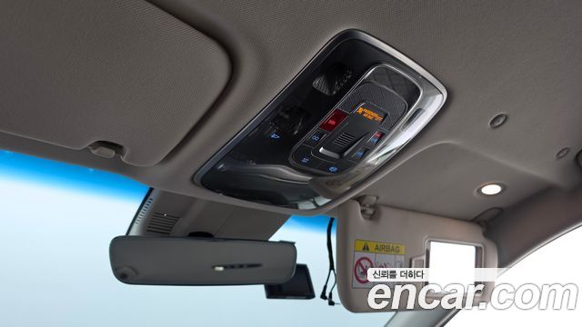 Genesis G80 2022 — photo 26