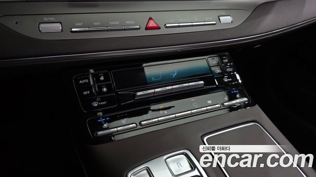 Hyundai Grandeur 2022 — photo 31