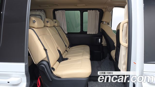 Hyundai Staria 2024 — photo 17