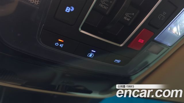 Hyundai Staria 2024 — photo 22