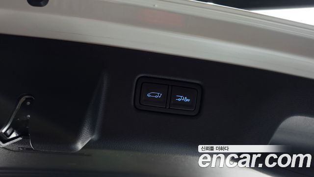 Hyundai Staria 2024 — photo 26