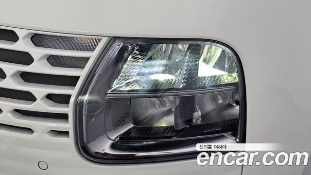 Hyundai Staria 2024 — photo 8