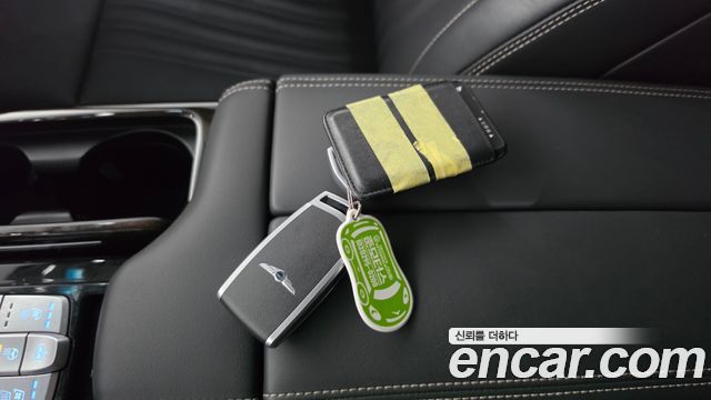 Genesis G90 2020 — photo 21