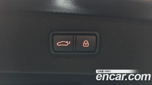 Genesis G90 2020 — photo 22