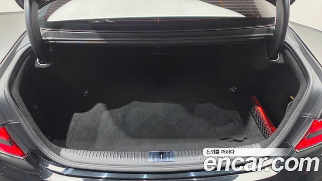 Genesis G90 2020 — photo 23