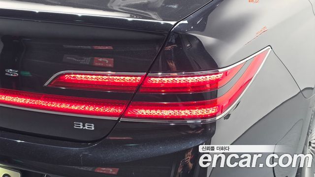 Genesis G90 2020 — photo 9