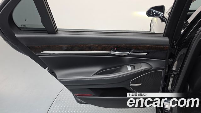 Genesis G90 2020 — photo 15