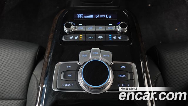 Genesis G90 2020 — photo 31