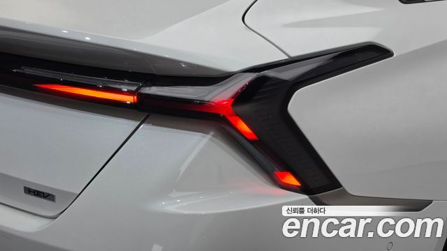 Kia K8 2025 — photo 9