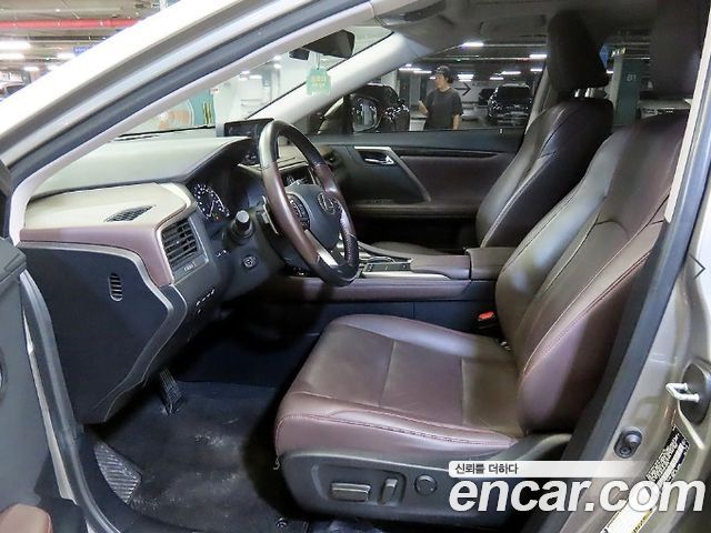 Lexus RX 2021 — photo 6