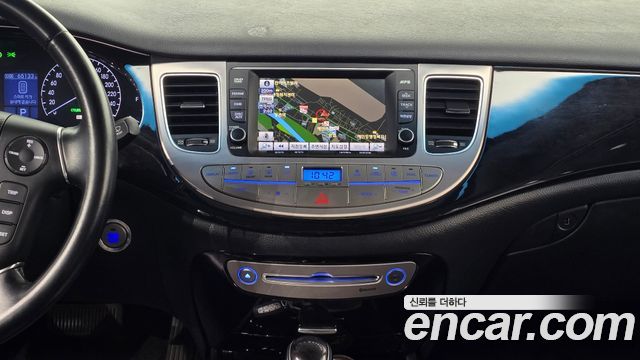 Hyundai Genesis 2014 — photo 17
