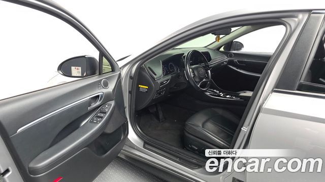 Hyundai Sonata 2020 — photo 13