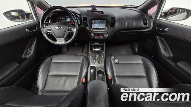 Kia K3 2015 — photo 7