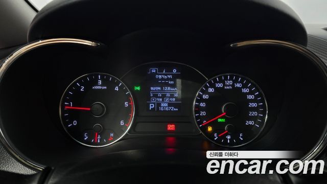 Kia K3 2015 — photo 8