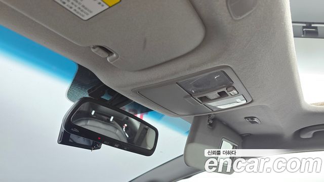 Kia K3 2015 — photo 20