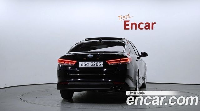 Kia K5 2018 — photo 4
