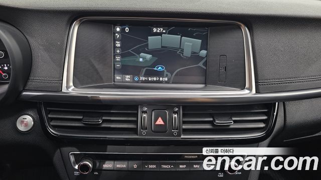Kia K5 2018 — photo 20