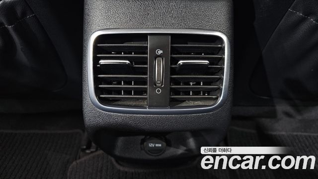 Kia K5 2018 — photo 31