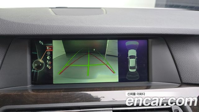 BMW 5-Series 2013 — photo 15