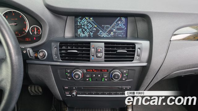 BMW X3 2013 — photo 14
