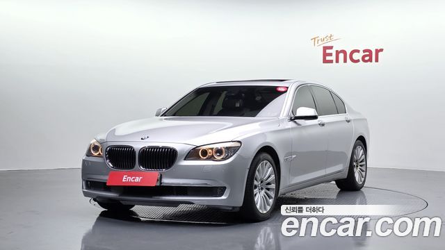 BMW 7-Series 2011 — photo 1