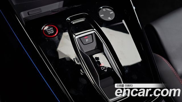 Audi RS3 2025 — photo 12