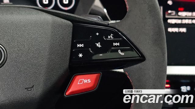 Audi RS3 2025 — photo 21