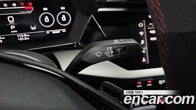 Audi RS3 2025 — photo 24