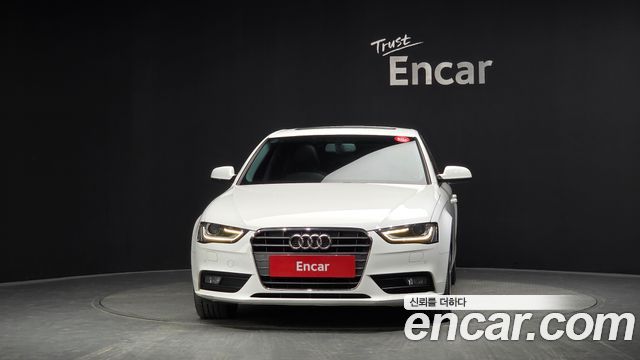 Audi A4 2013 — photo 3