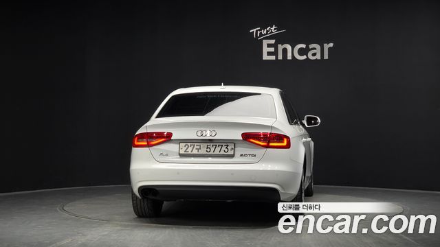 Audi A4 2013 — photo 4
