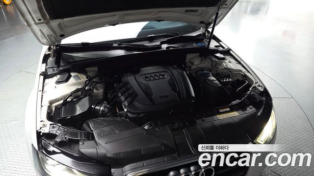 Audi A4 2013 — photo 6