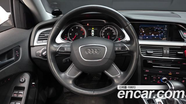 Audi A4 2013 — photo 13