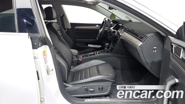 Volkswagen Arteon 2019 — photo 11