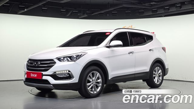 Hyundai Santafe 2018 — photo 1