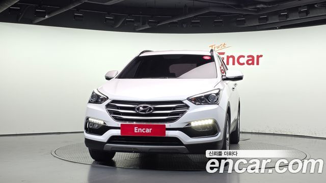Hyundai Santafe 2018 — photo 3
