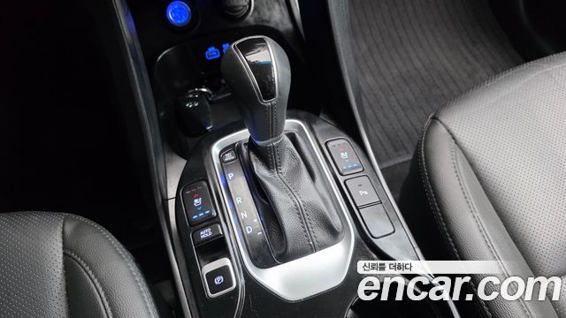 Hyundai Santafe 2018 — photo 9