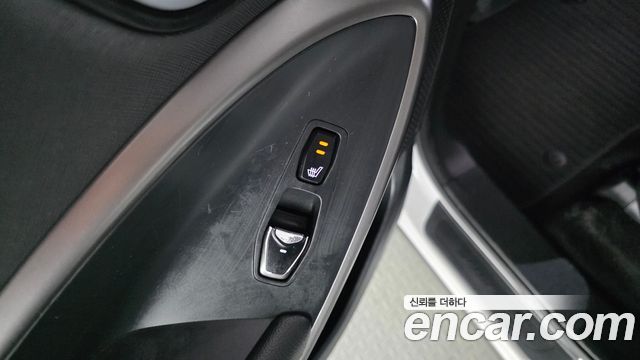 Hyundai Santafe 2018 — photo 18