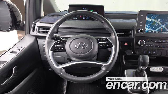 Hyundai Staria 2023 — photo 19