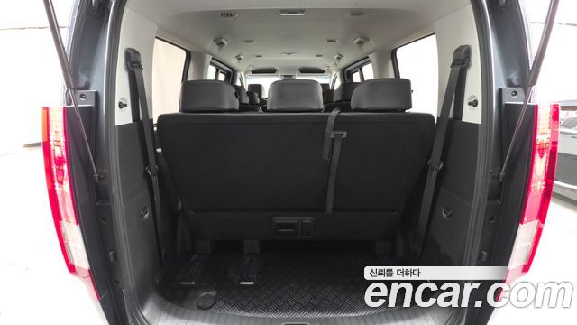 Hyundai Staria 2023 — photo 26